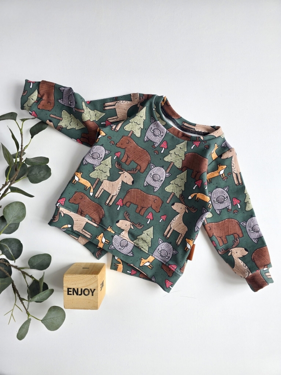 Dziki Las Total komplet dziecięcy – bluza i spodnie baggy z motywem leśnych zwierząt