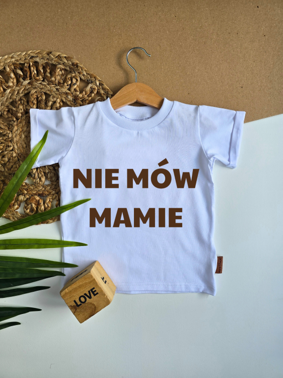Koszulka nie mów mamie.png